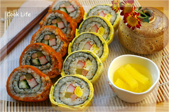 김치장떡으로 돌돌 말은 본 김밥