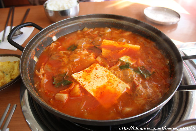 돈가네옛날김치돼지찌개 이미지