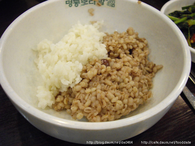 명동보쌈보리밥 이미지