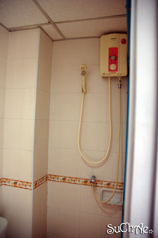 1705053A4E96A0361EDF64