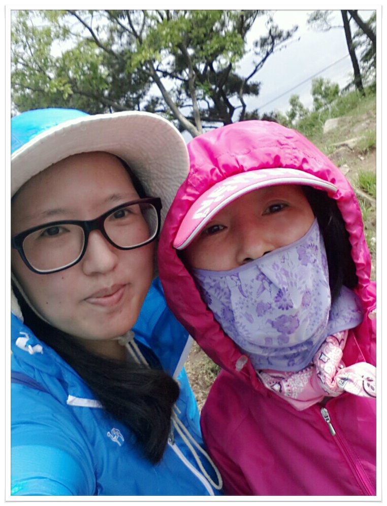 주말 오전 가야산에서...