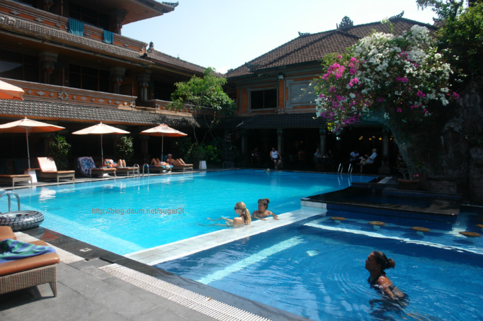 #18  wina holiday