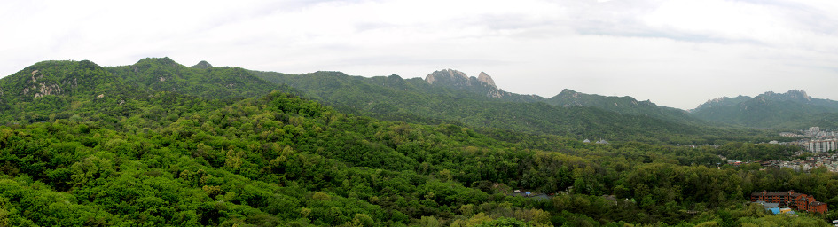 북한산 둘레길 2코스(순례길), 3코스(흰구름길),4코스(솔샘길), 5코스(명상길)의 멋진 길을 걷다.(16.4.27)