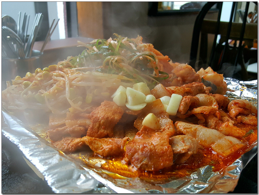 [제주맛집] 용이식당에선 내가 두루치기 요리사