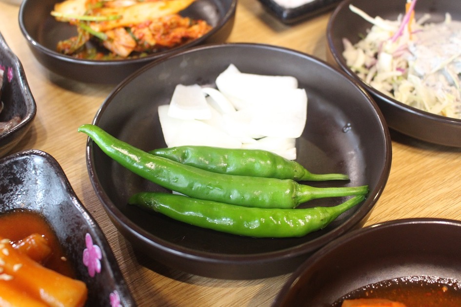 대구맛집투어 스토리채널 | [대구맛집닷컴/반야월맛집/감자탕] 지하철 반야월역 부근, 제주도산 무한리필 감자탕전문점, 동호동 #다퍼무리... 