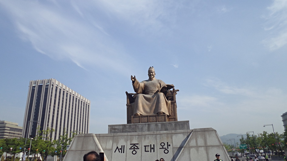더블클릭을 하시면 이미지를 수정할 수 있습니다