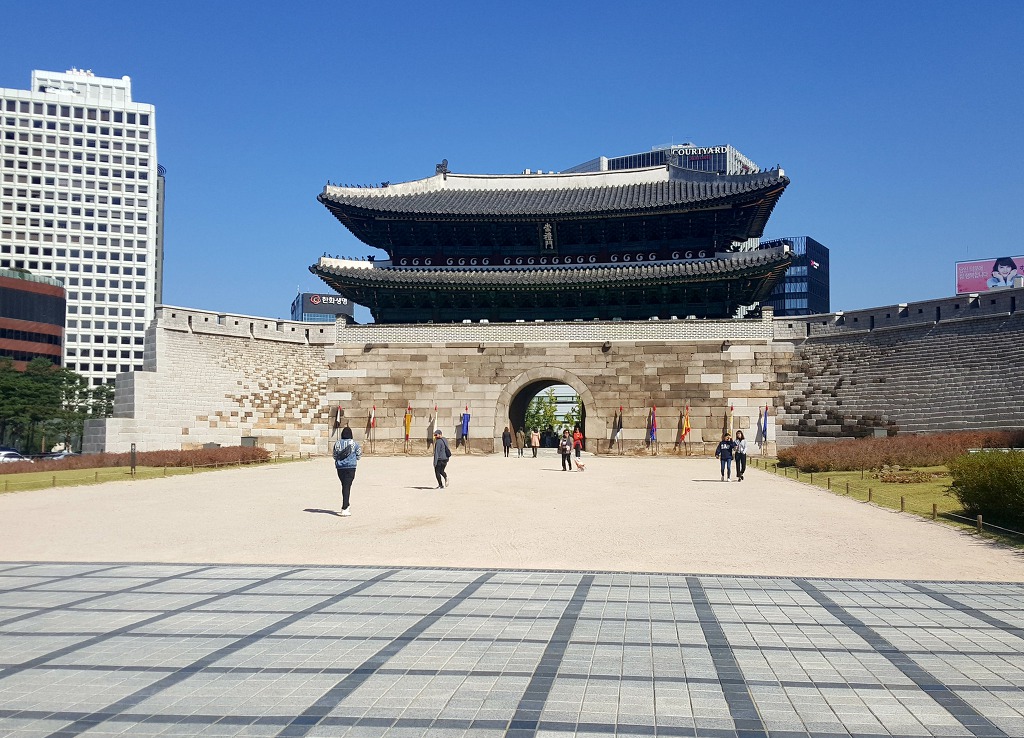 대한민국 국보1호 남대문 숭례문 화재 이후 국민의 품안으로 서울 중구 여행