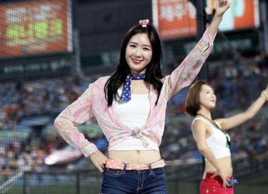 롯데 자이언츠 치어리더 '조윤경'
