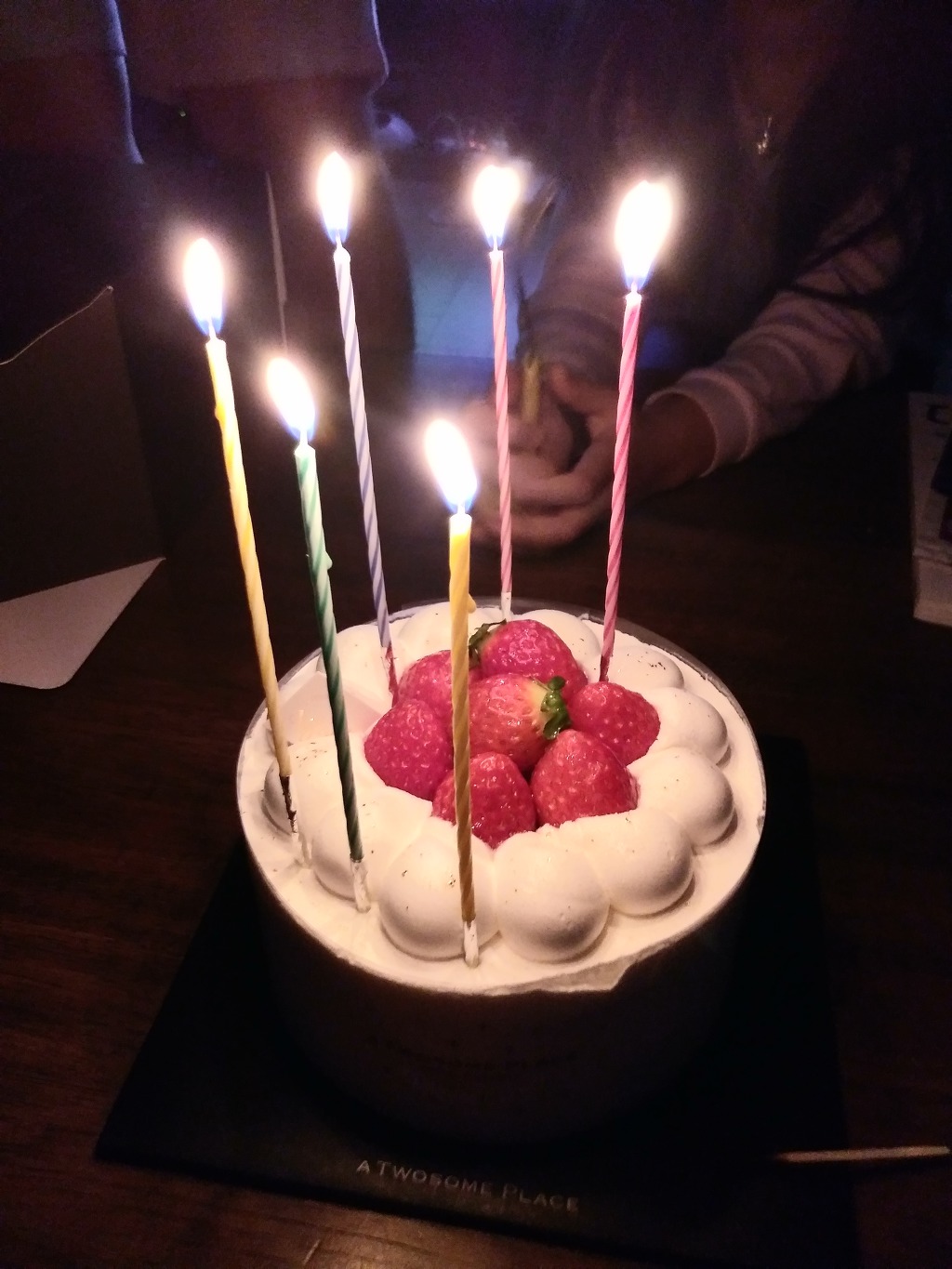 딸기생크림 케이크 투썸플레이스 생일케익