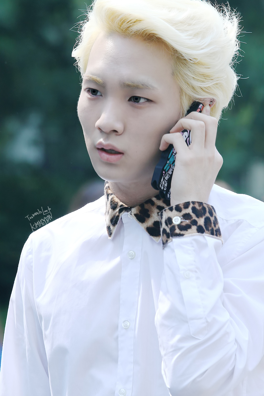 130524 Key @ Music Bank 25609C3B519F4886016BED